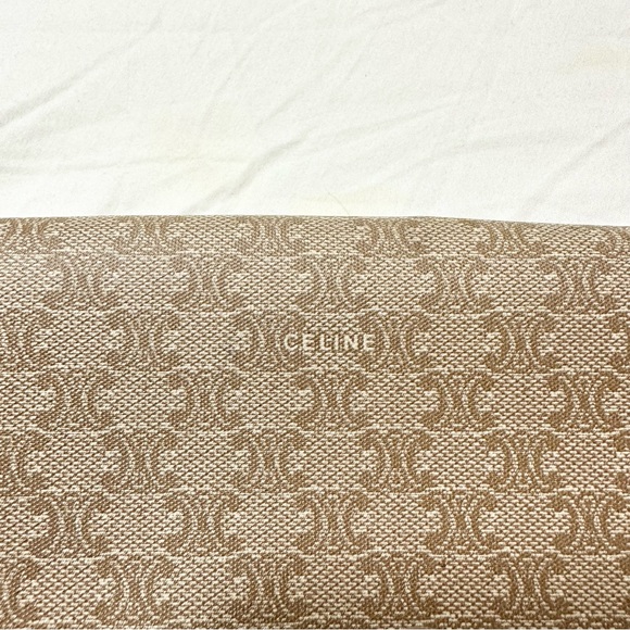 Vintage Celine Logo Wallet - Picture 3 of 13